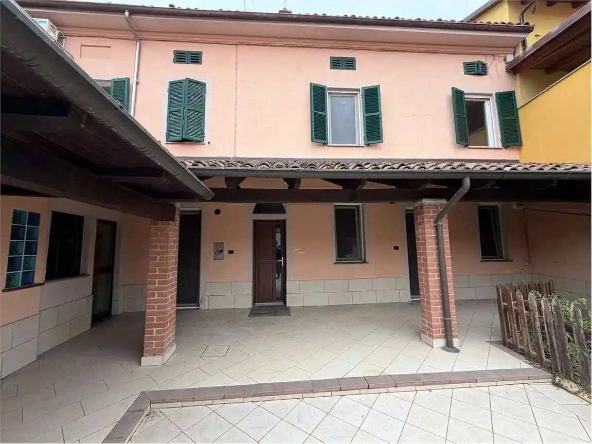 Casa indipendente in vendita a Quargnento