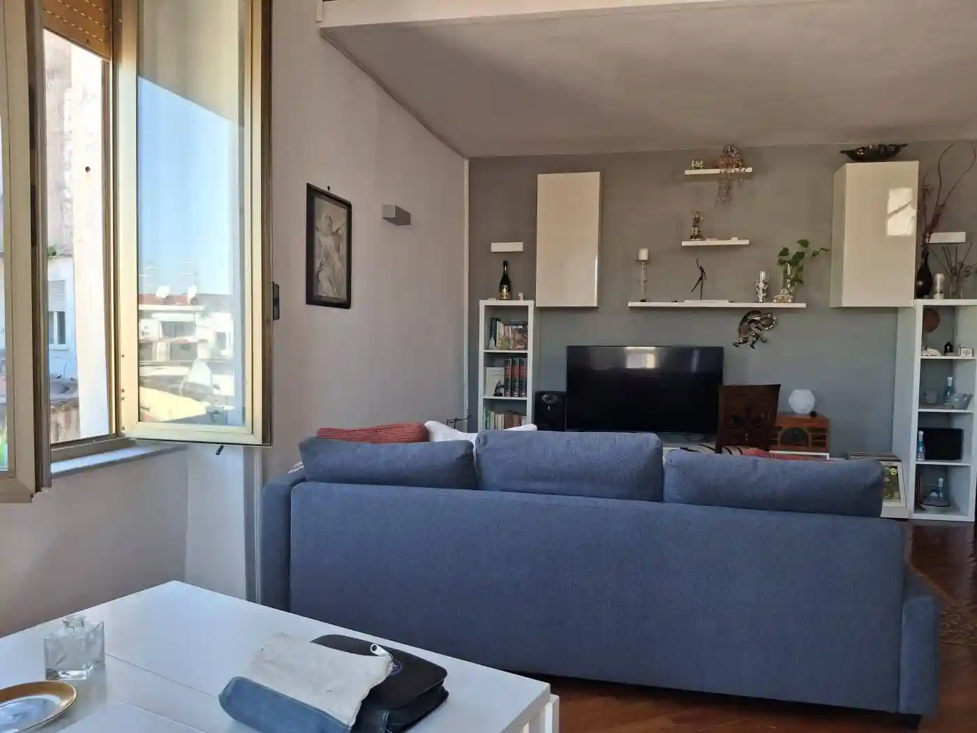 Appartamento in vendita a Napoli