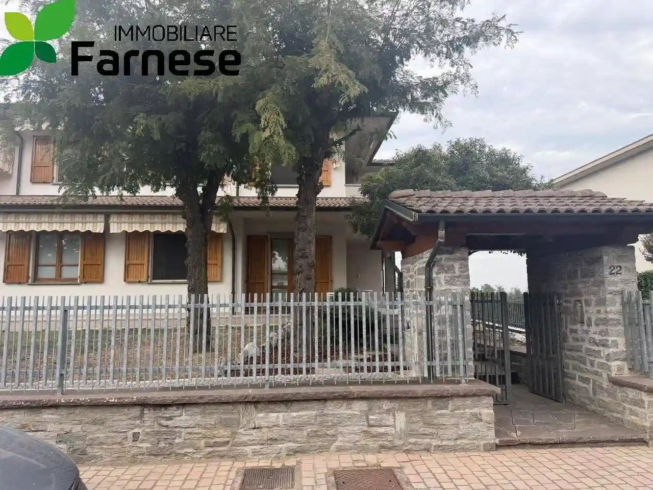 Villa - foto 2