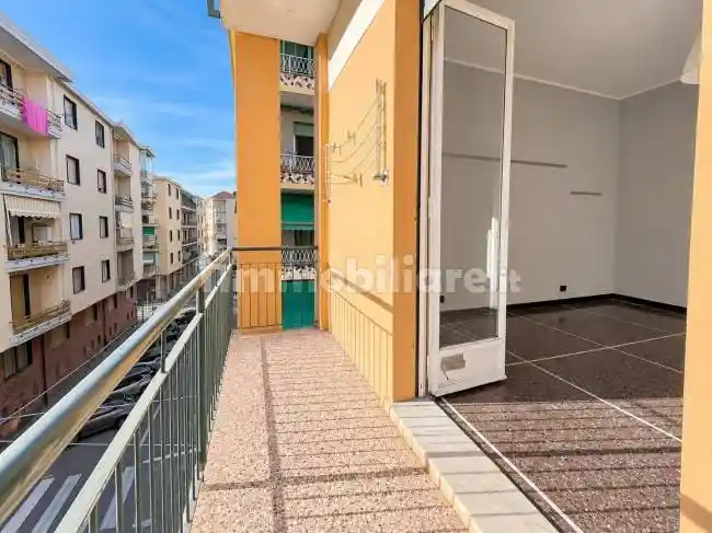 Appartamento in vendita a Albisola Superiore