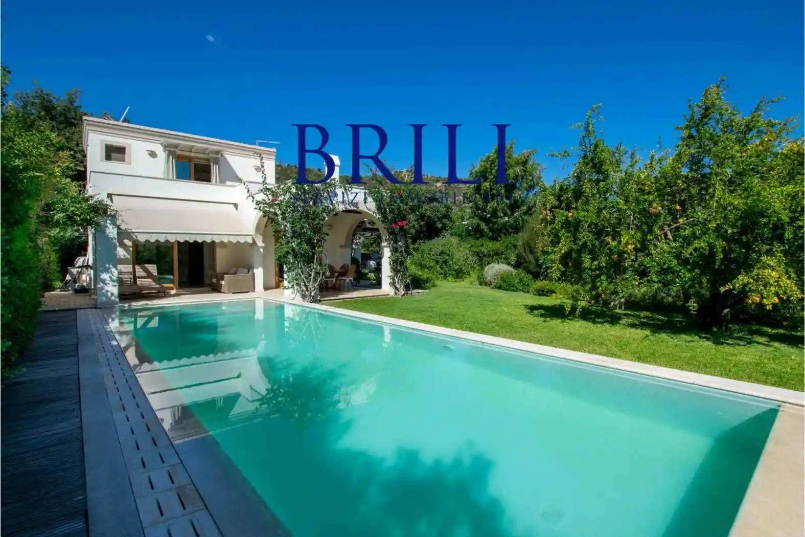 Villa in vendita a Pula