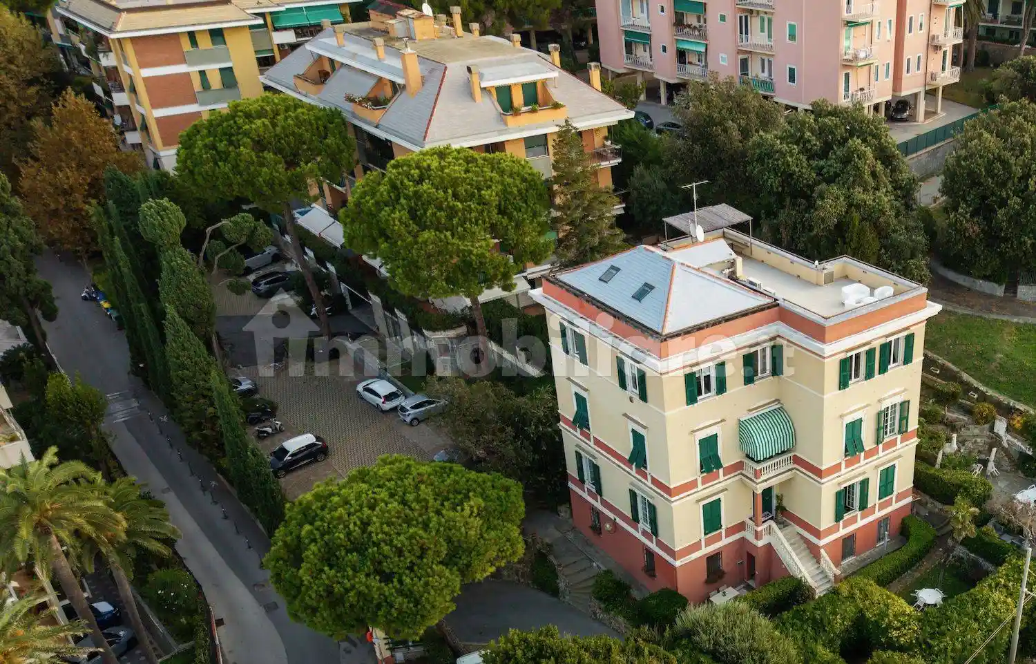 Appartamento in vendita a Genova