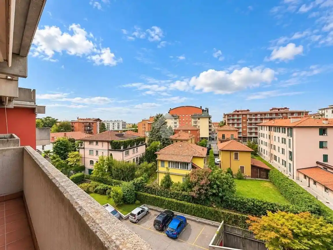 Appartamento in vendita a Bergamo