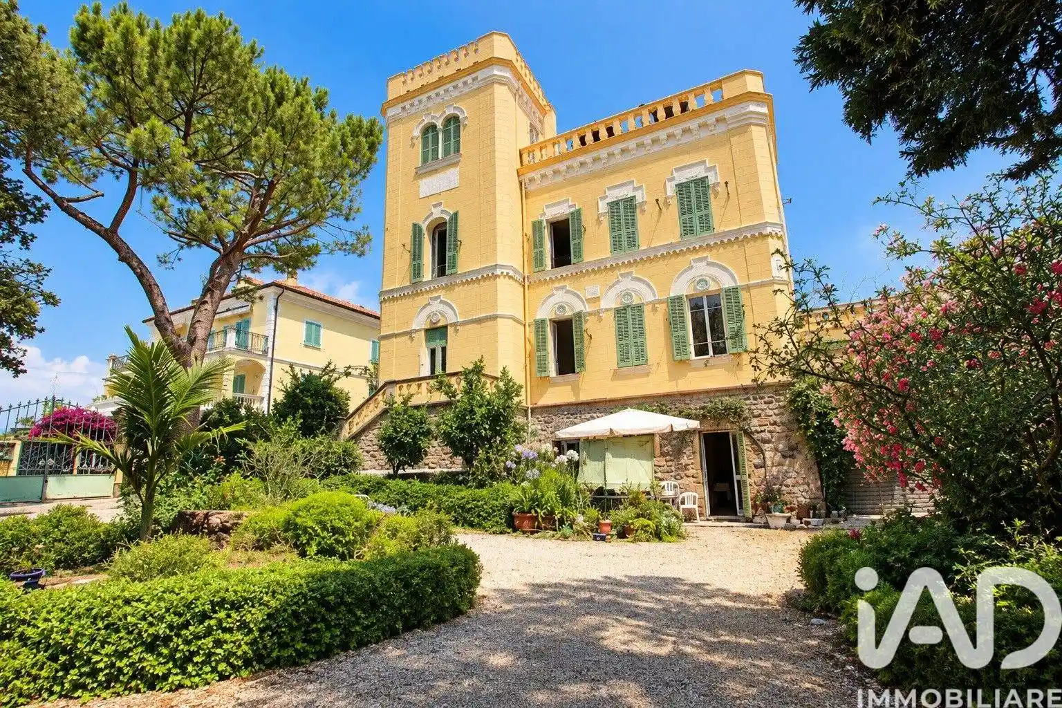 Villa in vendita a Sanremo