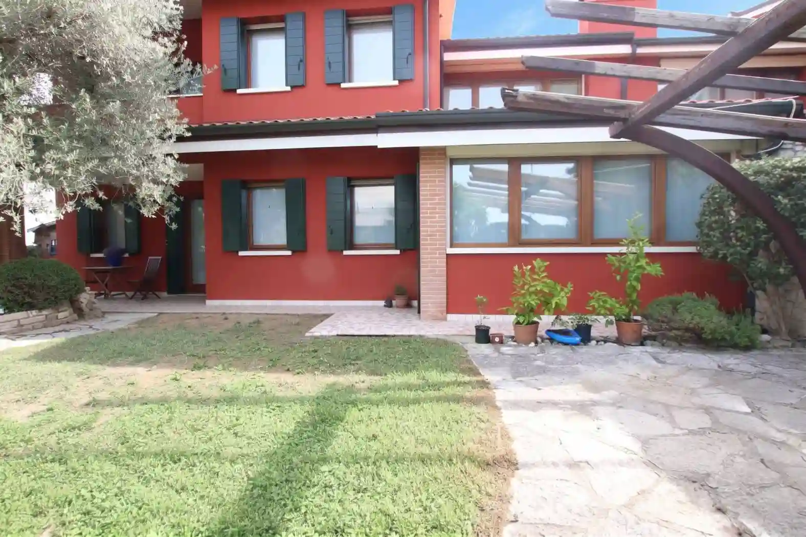 Villa - foto 3