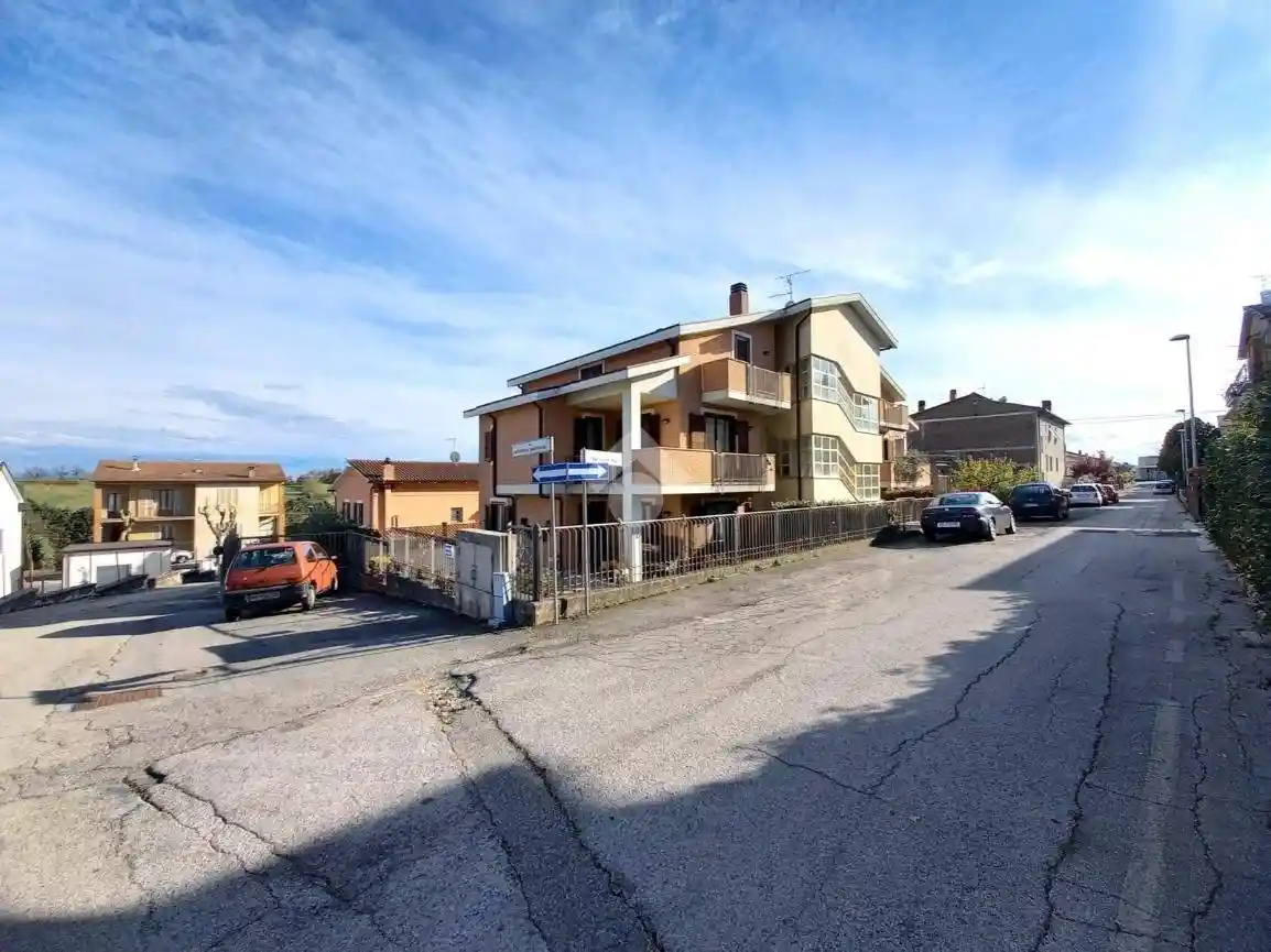Appartamento in vendita a Montecastrilli