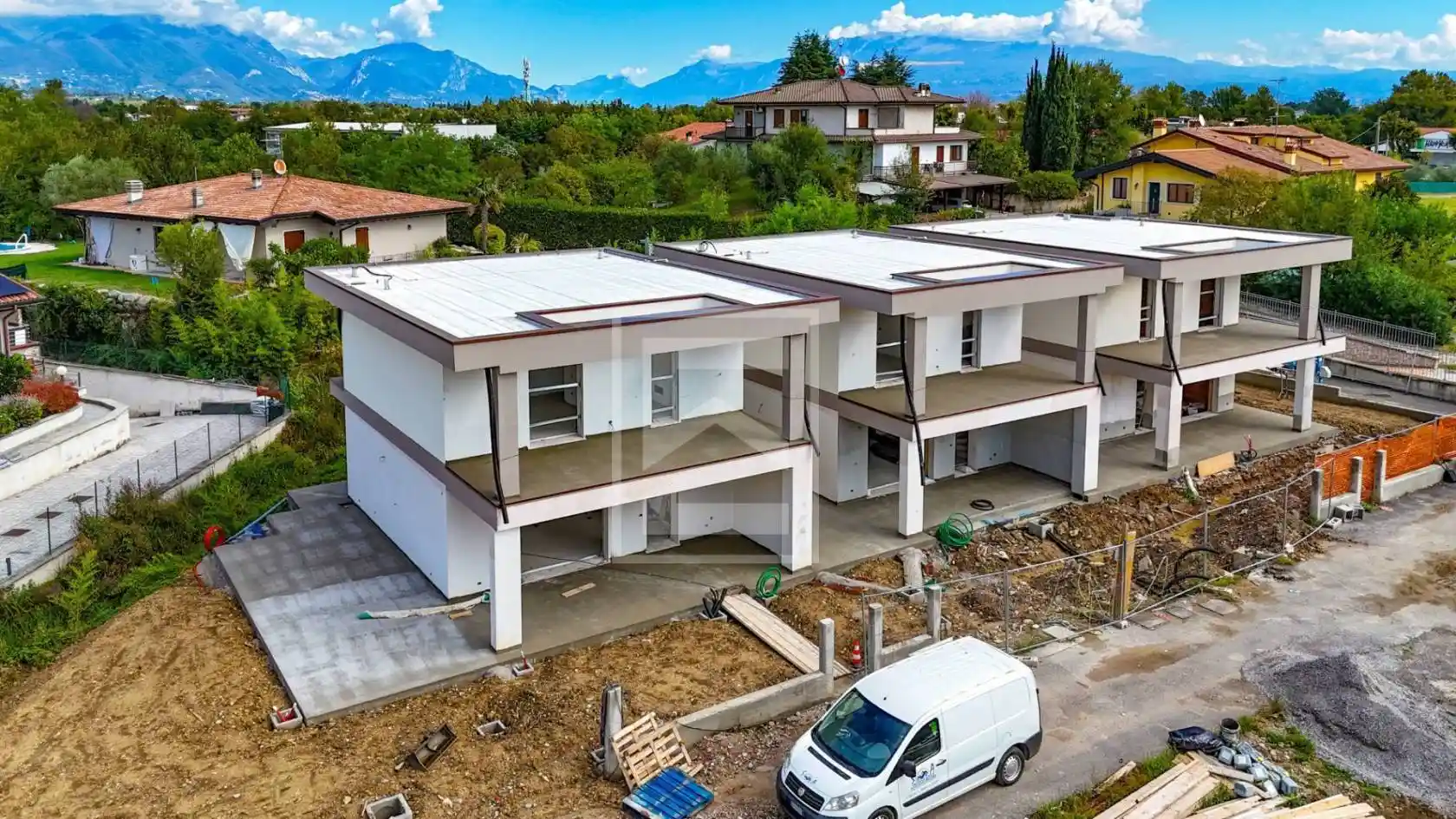 Villa in vendita a Manerba del Garda