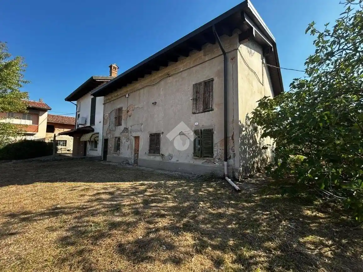 Casa indipendente in vendita a Tortona