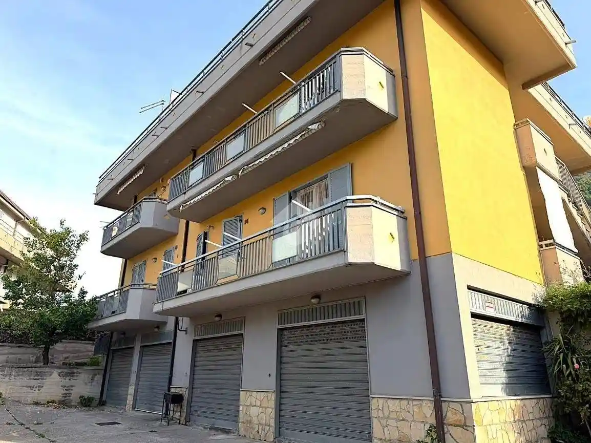 Appartamento in vendita a Santa Lucia di Serino