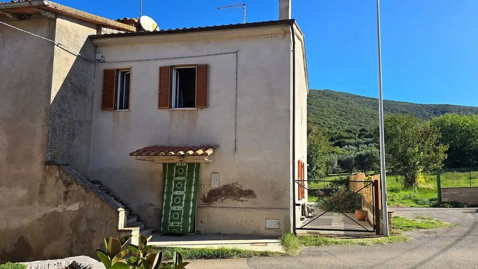 Casa indipendente in vendita a Guardea