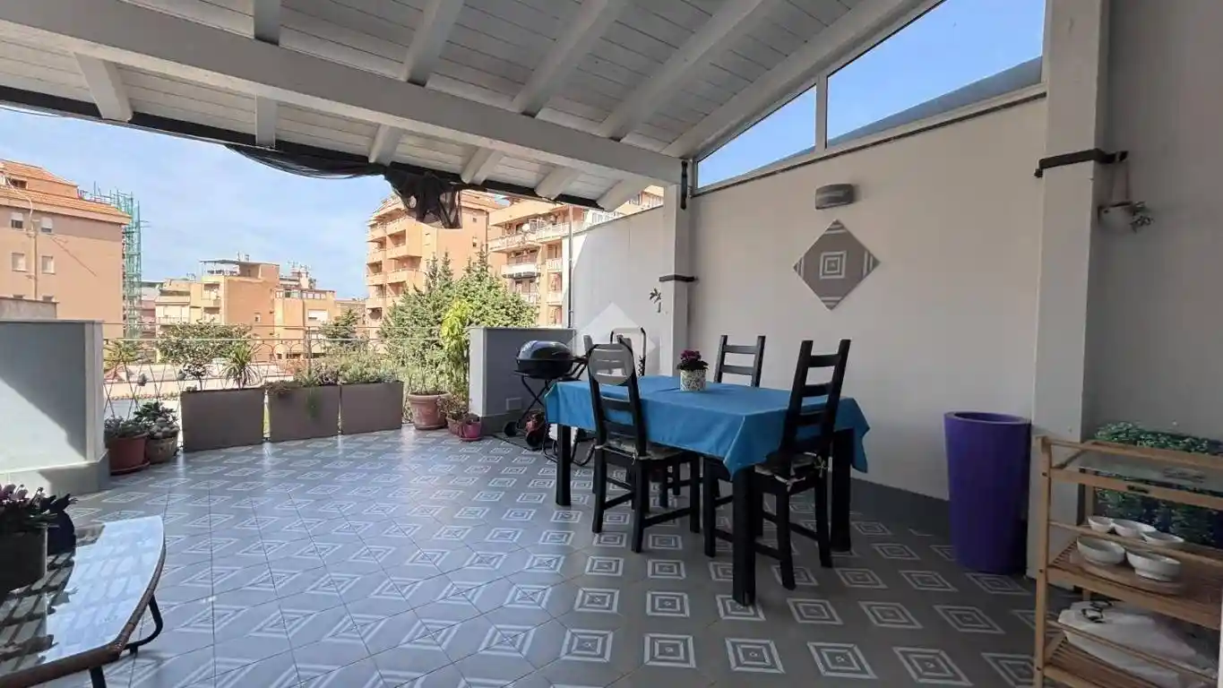 Appartamento in vendita a Palermo