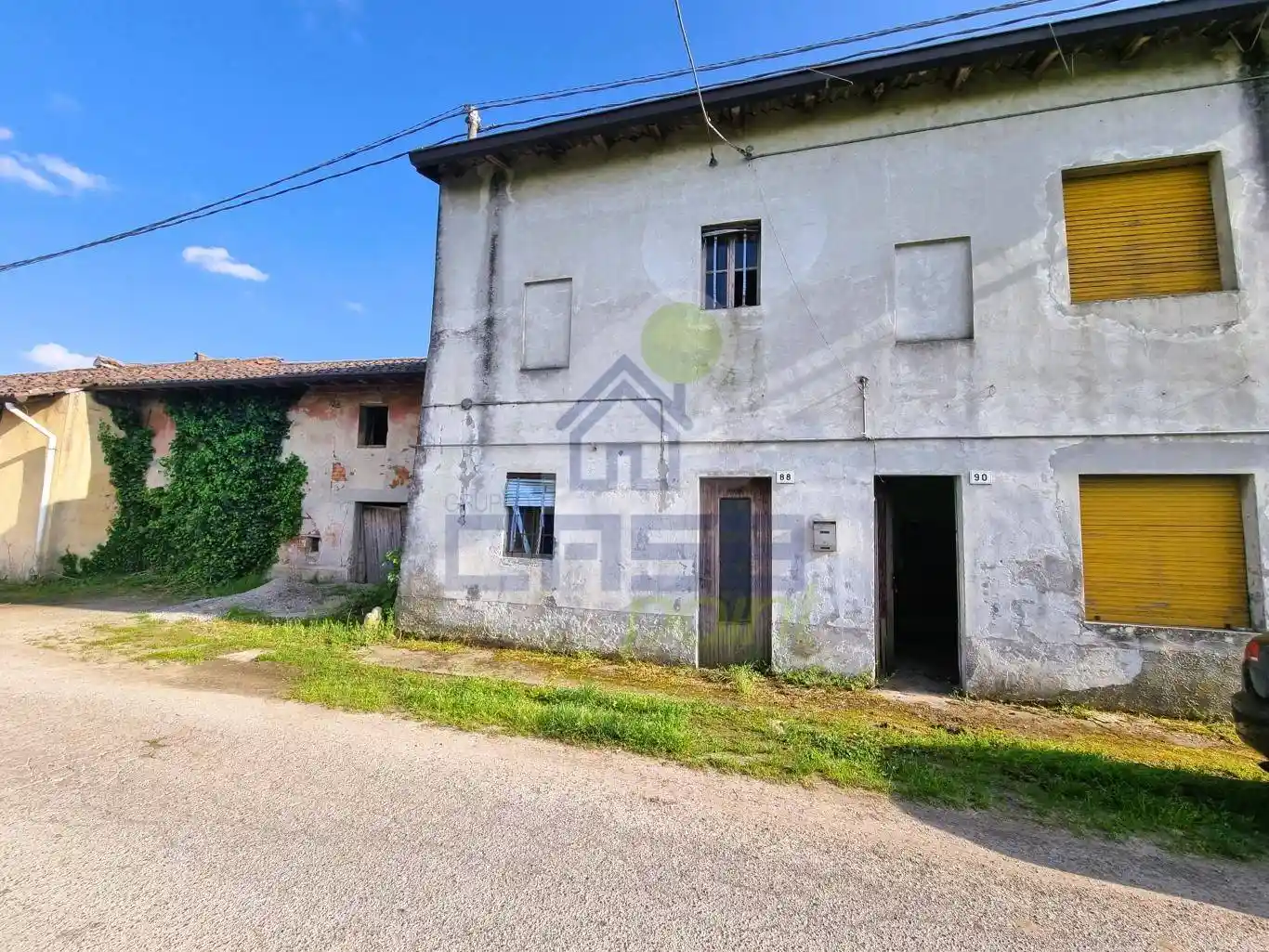 Rustico - Casale in vendita a Livraga