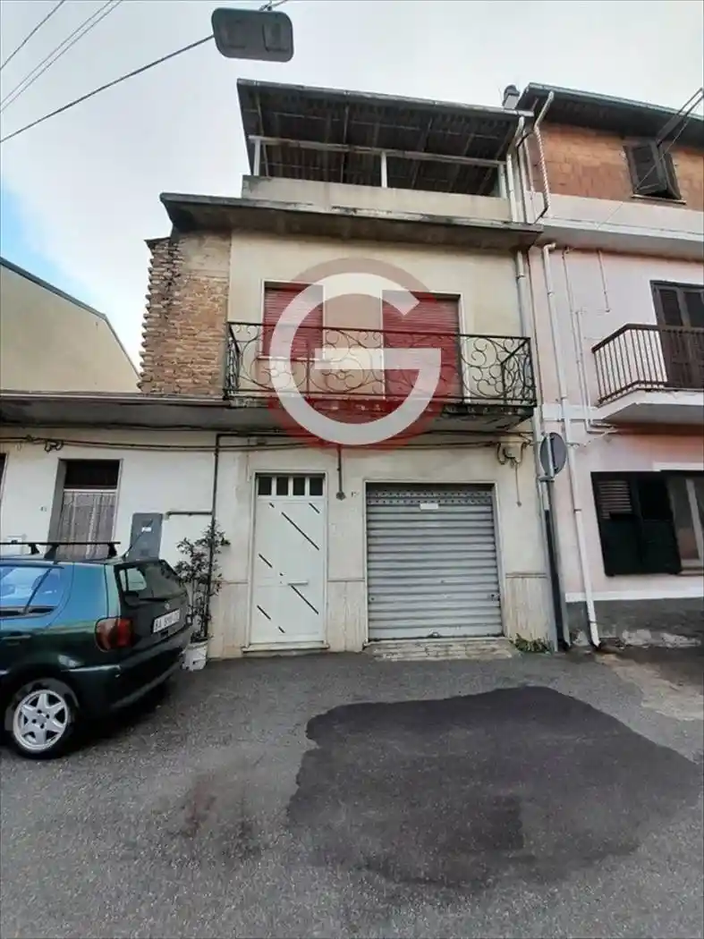 Casa indipendente in vendita a Polistena