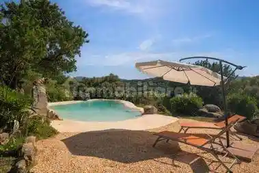 Villa in vendita a Arzachena