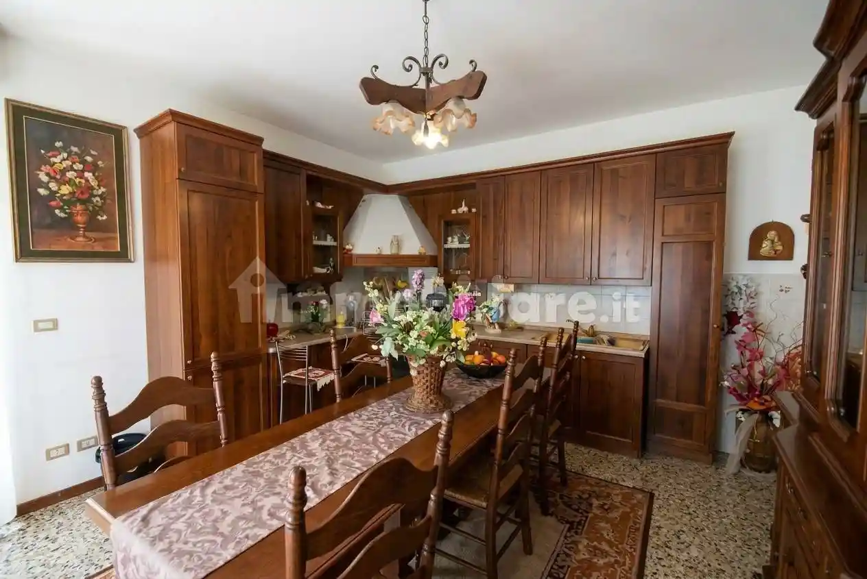 Casa indipendente in vendita a Carpaneto Piacentino