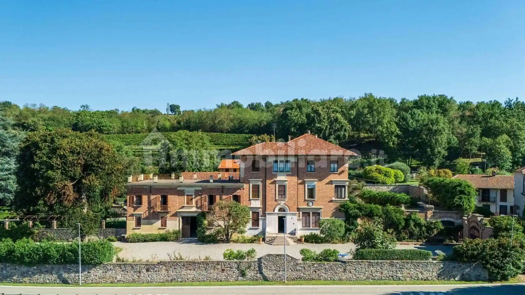 Villa in vendita a Roppolo