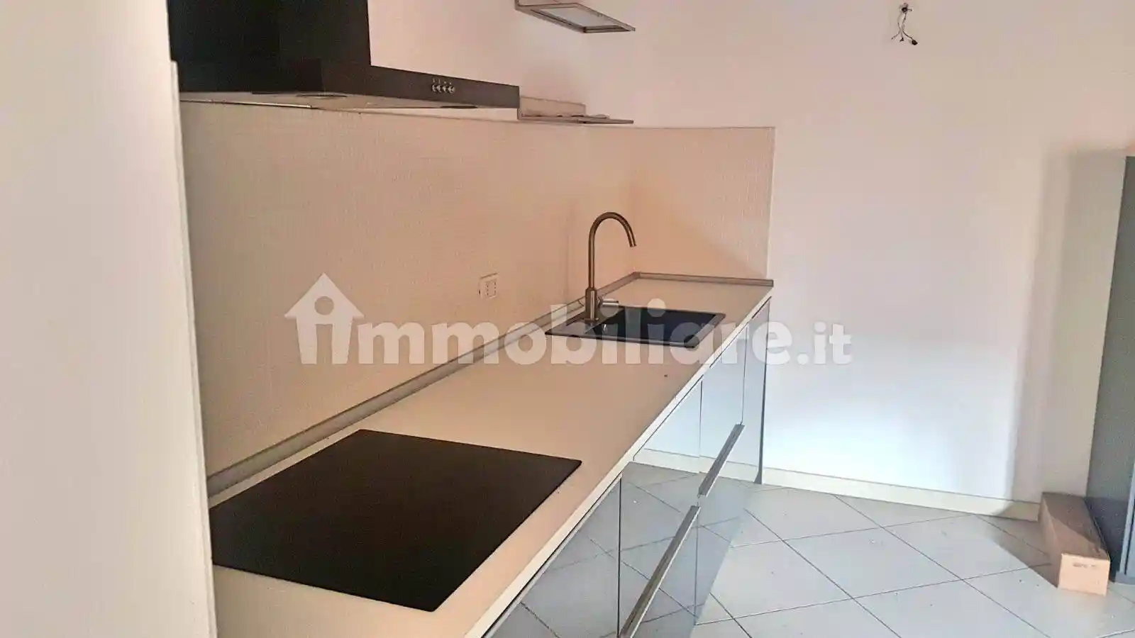 Appartamento in affitto a Nave