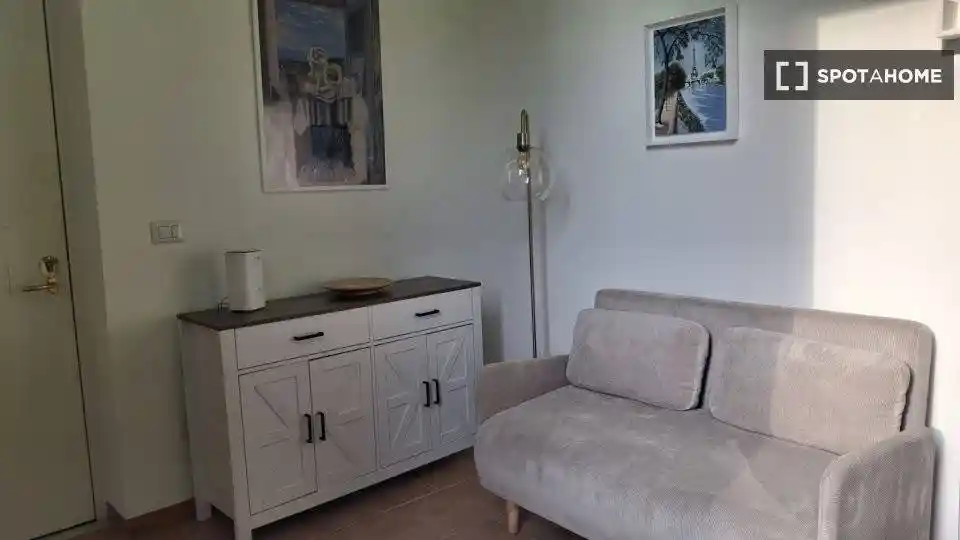 Appartamento in affitto a Napoli