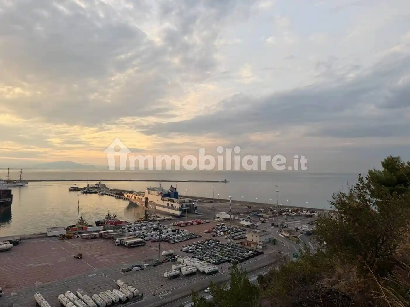 Appartamento in affitto a Salerno