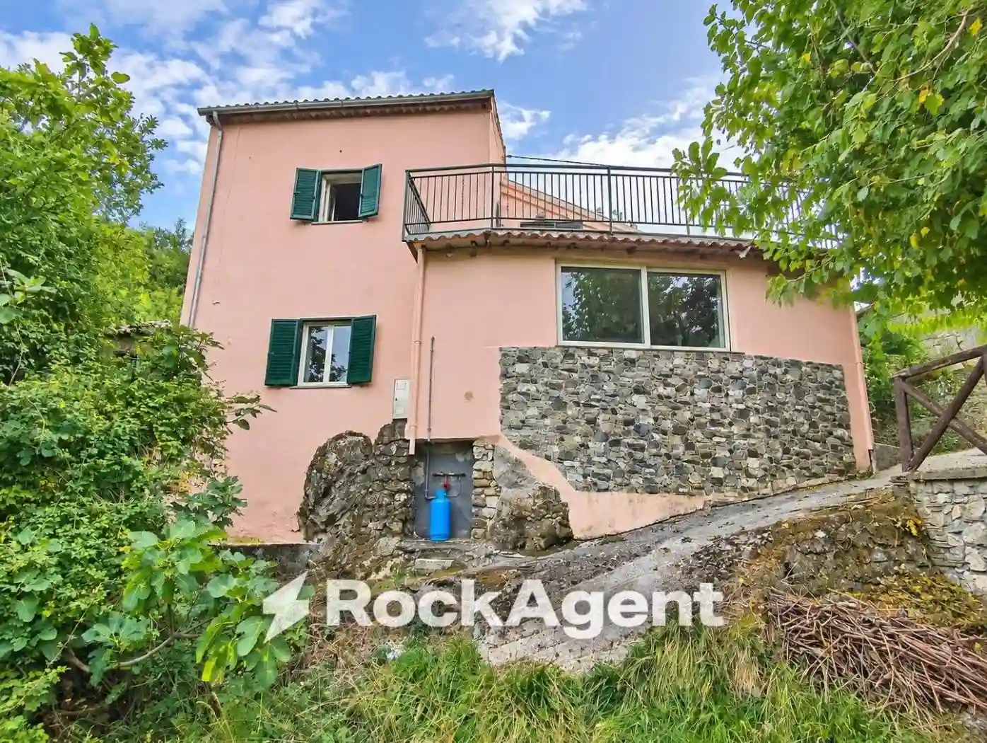 Villa - foto 2