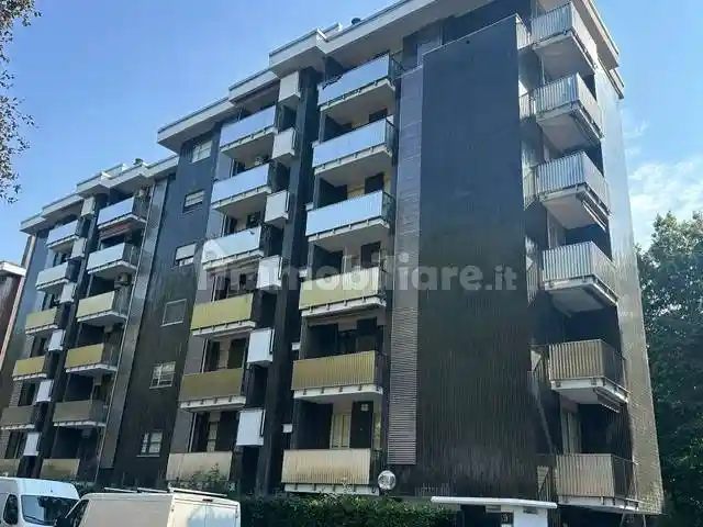 Appartamento in vendita a Rho