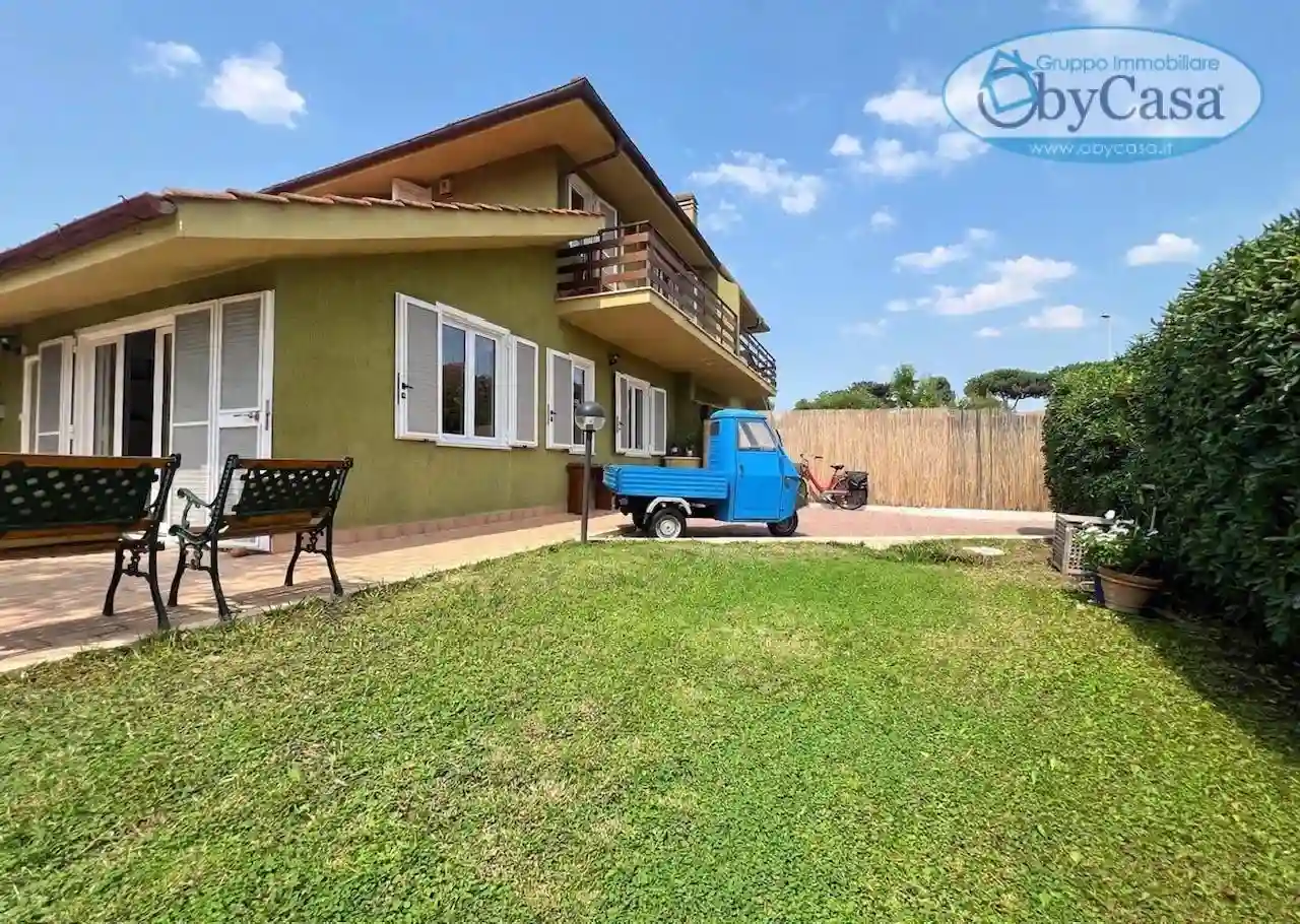 Villa - foto 2
