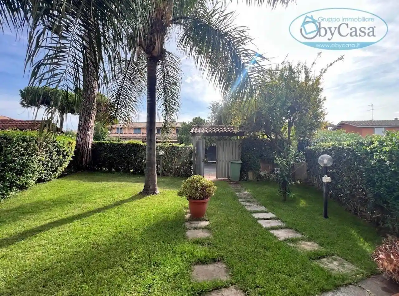 Villa in vendita a Ladispoli