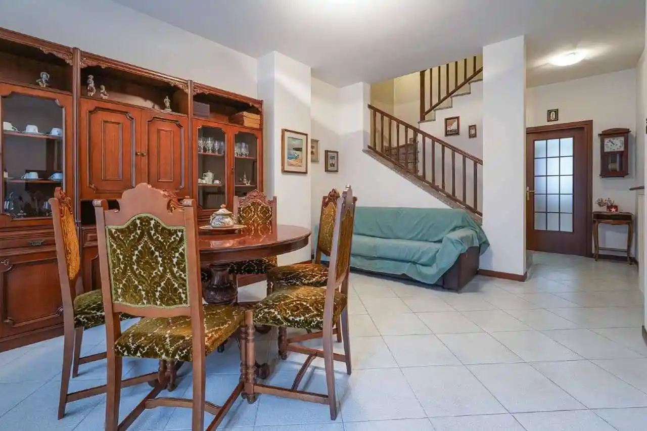 Casa indipendente in vendita a Grezzago