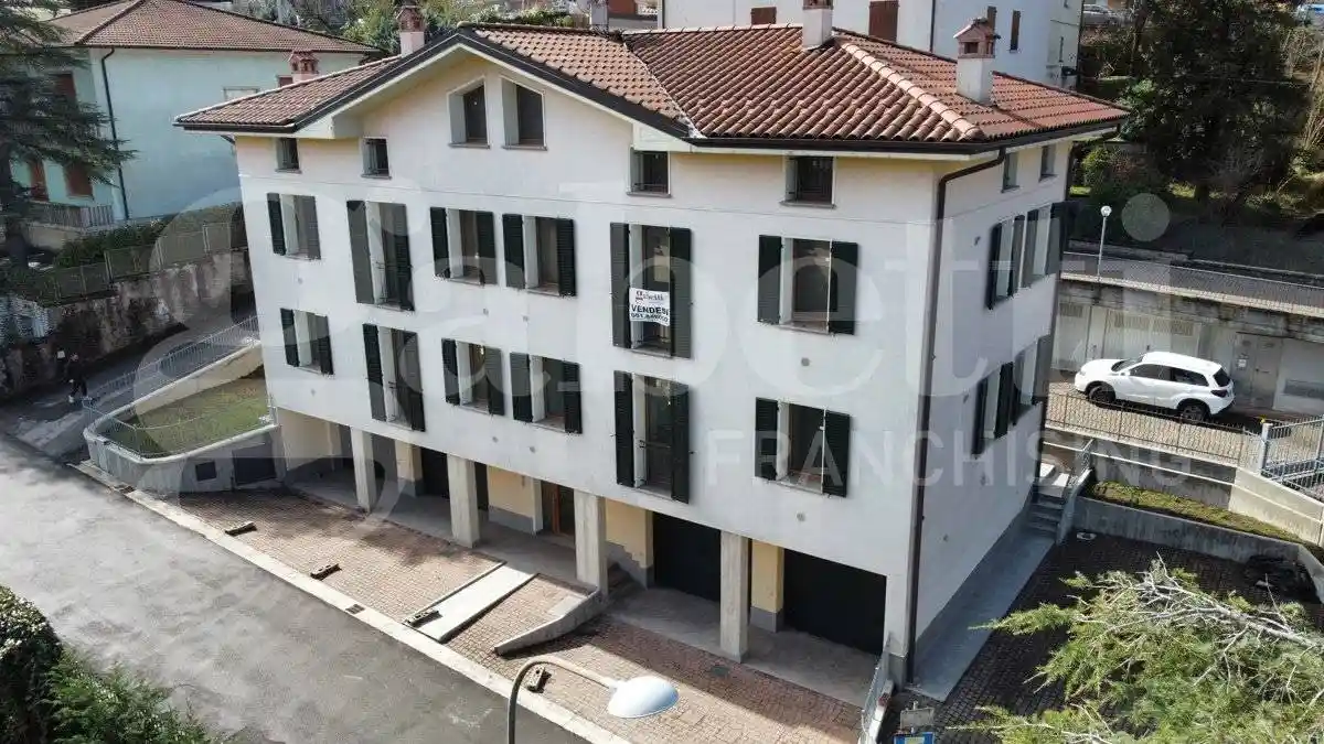 Appartamento in vendita a Alto Reno Terme