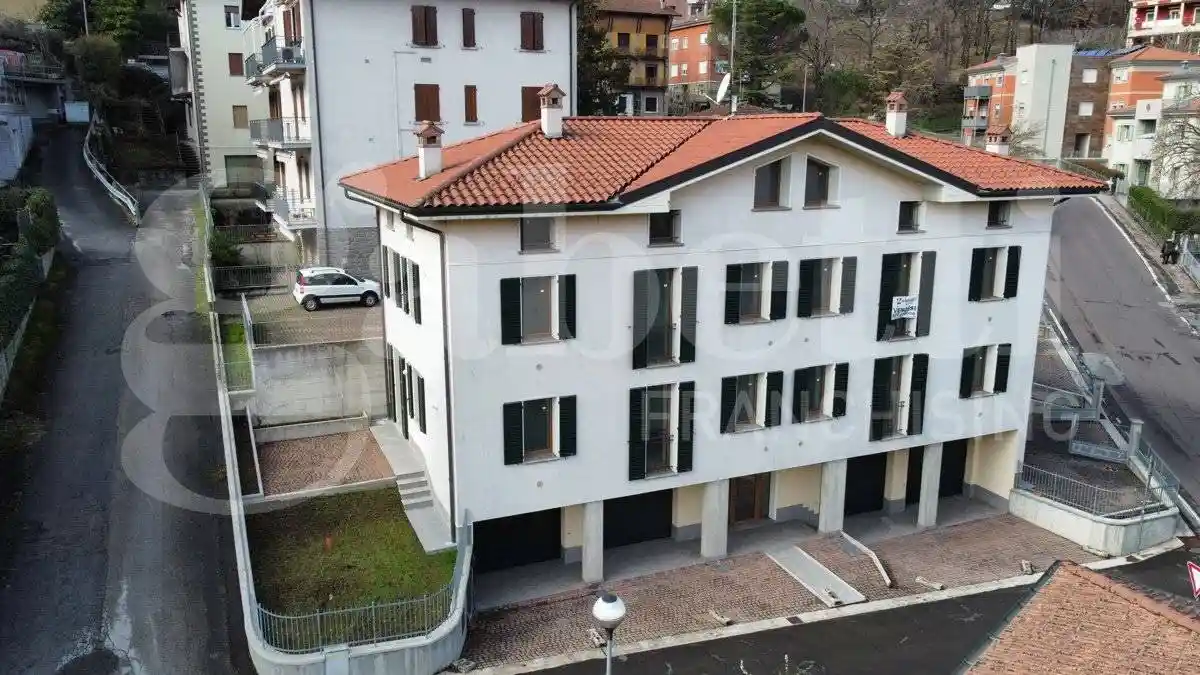 Appartamento in vendita a Alto Reno Terme