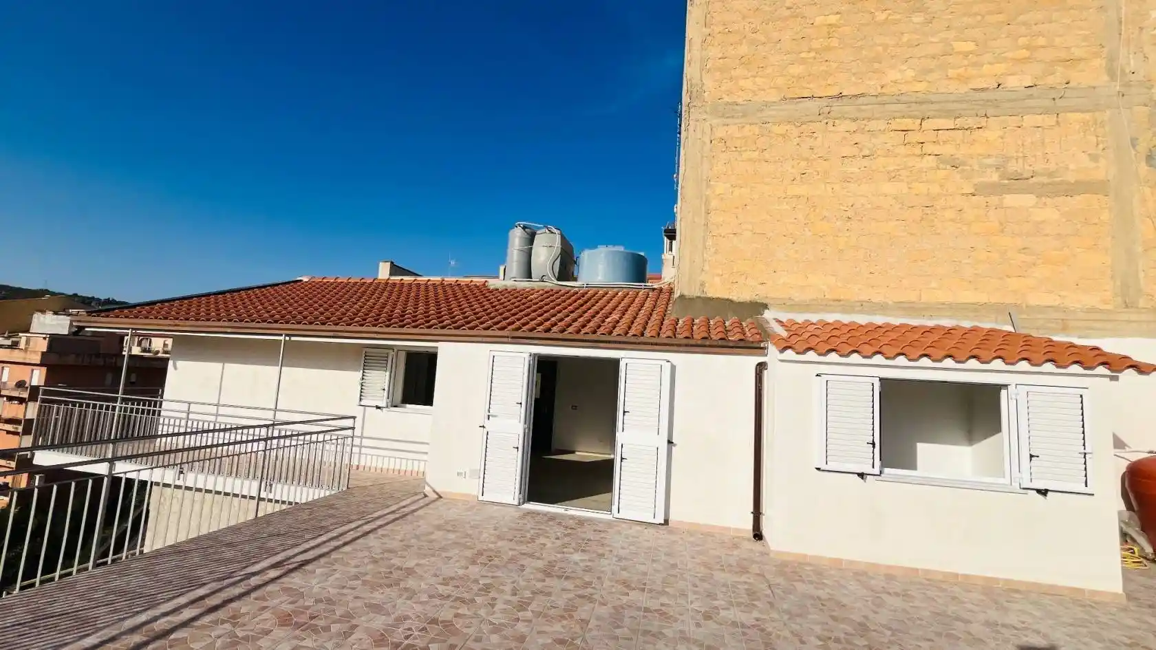 Attico - Mansarda in vendita a Campofelice di Roccella
