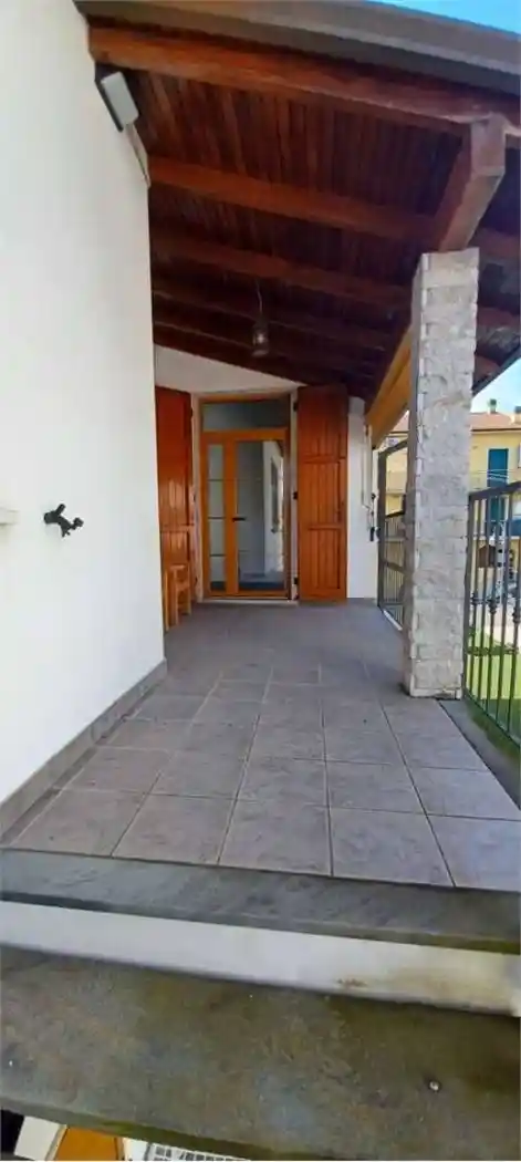 Casa indipendente in affitto a Arcola