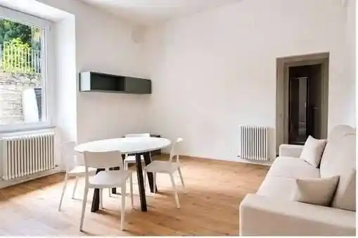 Appartamento in affitto a Como