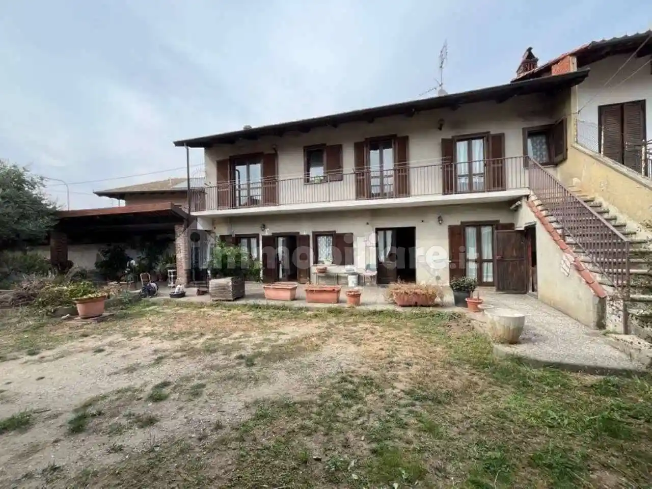 Rustico - Casale in vendita a Rondissone