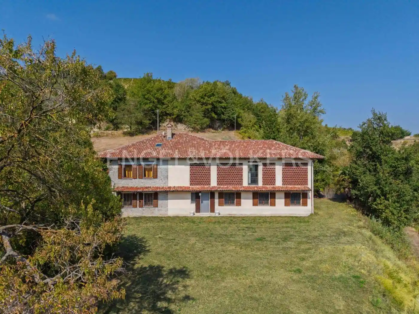 Rustico - Casale in vendita a Santo Stefano Belbo