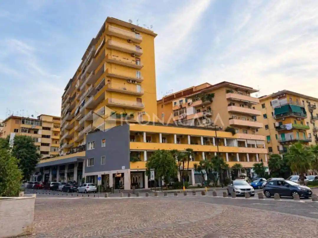 Appartamento in affitto a Napoli