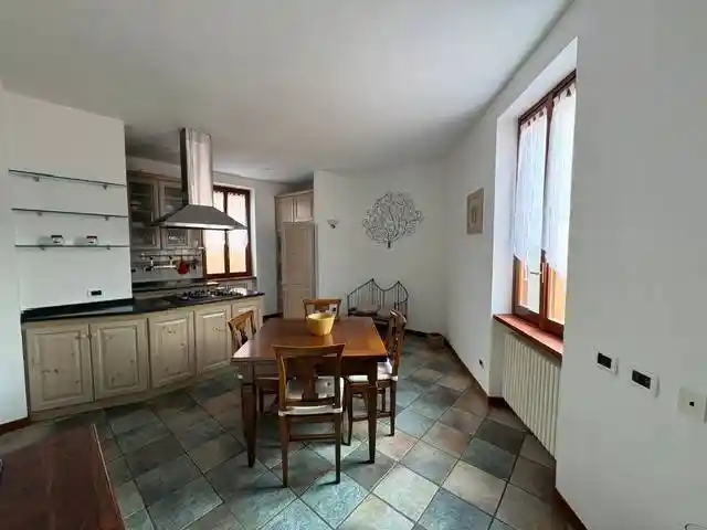 Appartamento in affitto a Cernobbio