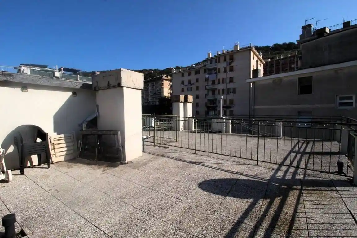 Appartamento in affitto a Genova