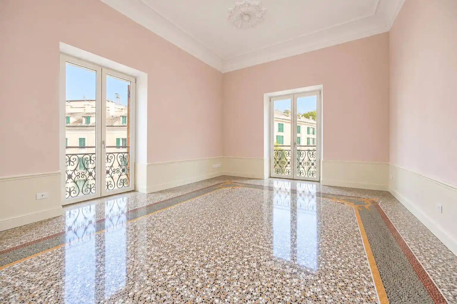 Appartamento in vendita a Genova