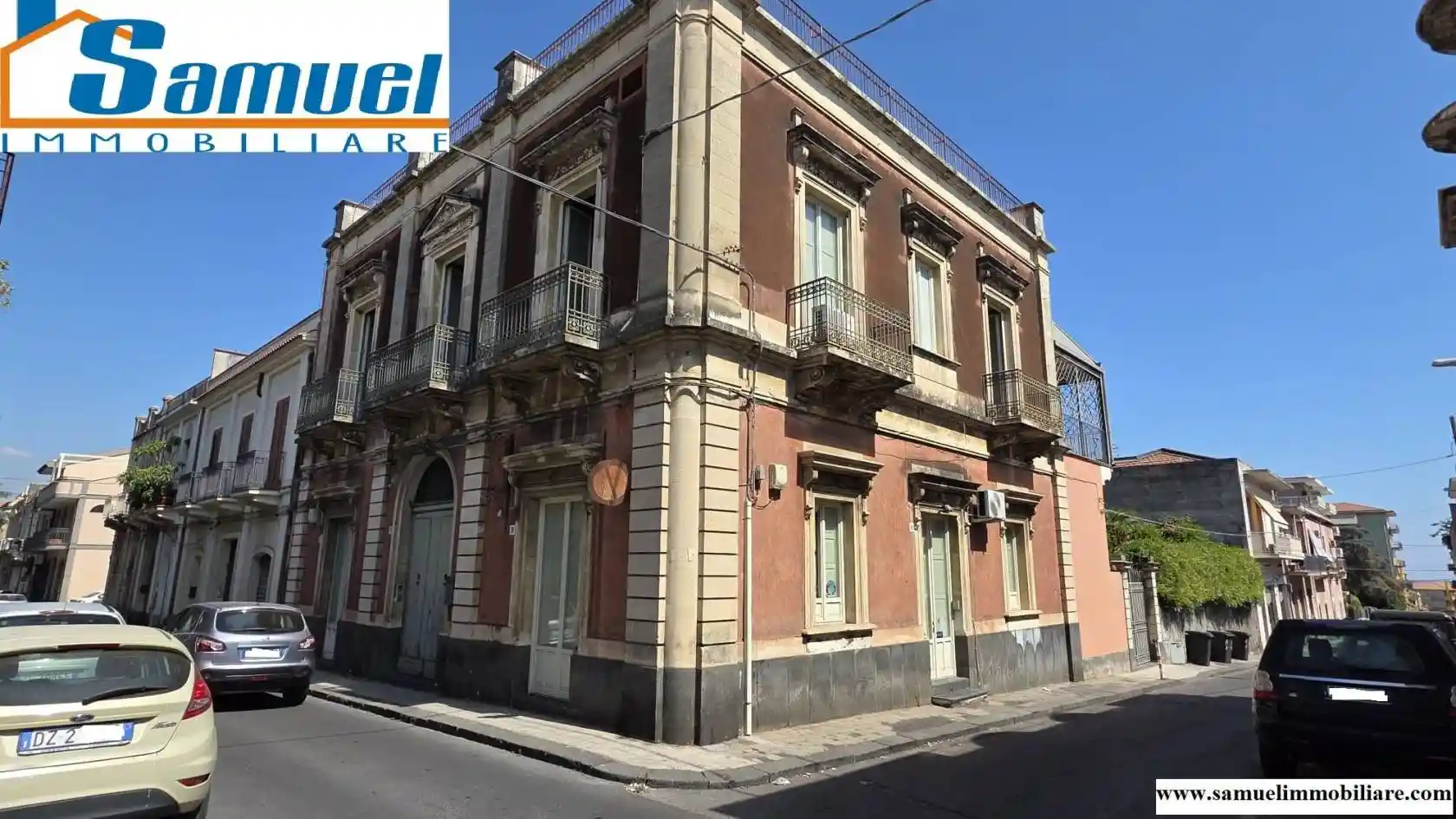 Palazzo - Edificio in vendita a Giarre
