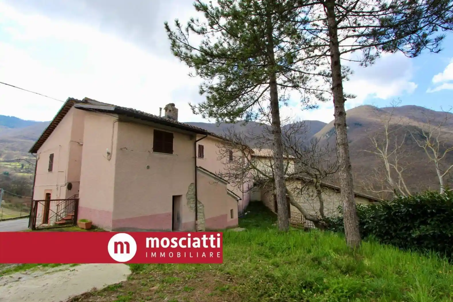 Casa indipendente in vendita a Sefro