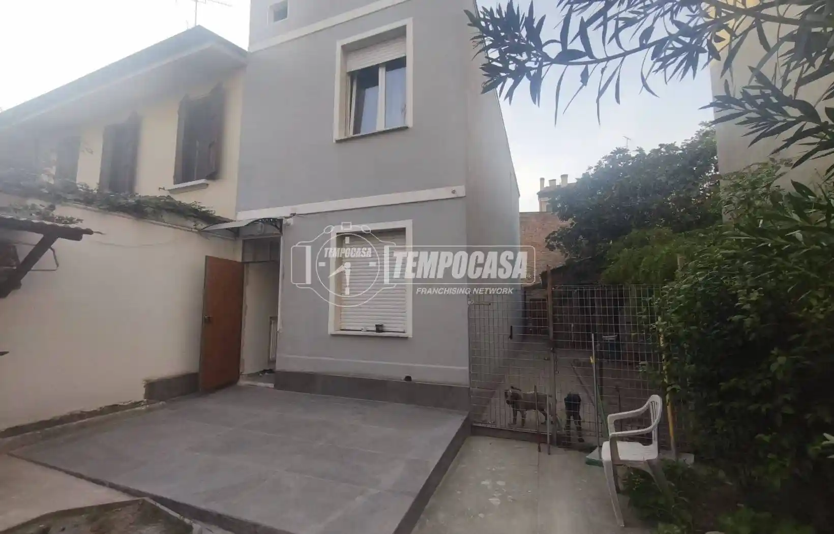Casa indipendente in vendita a Cento