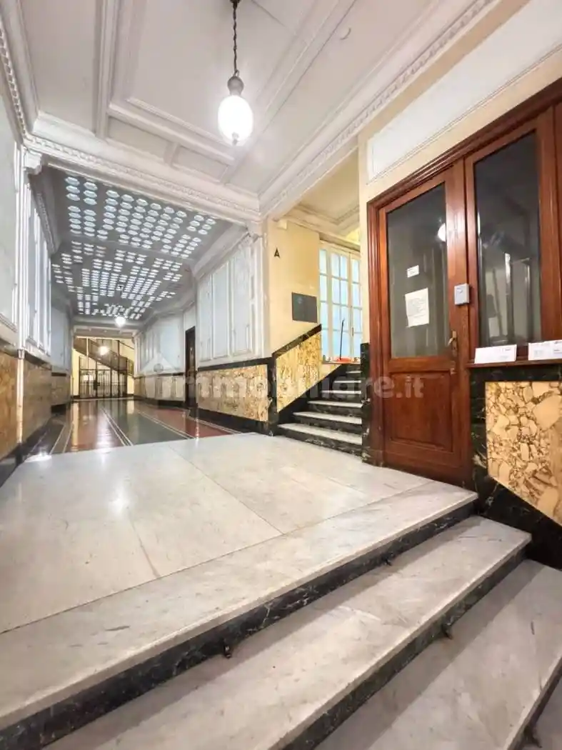 Appartamento in vendita a Genova