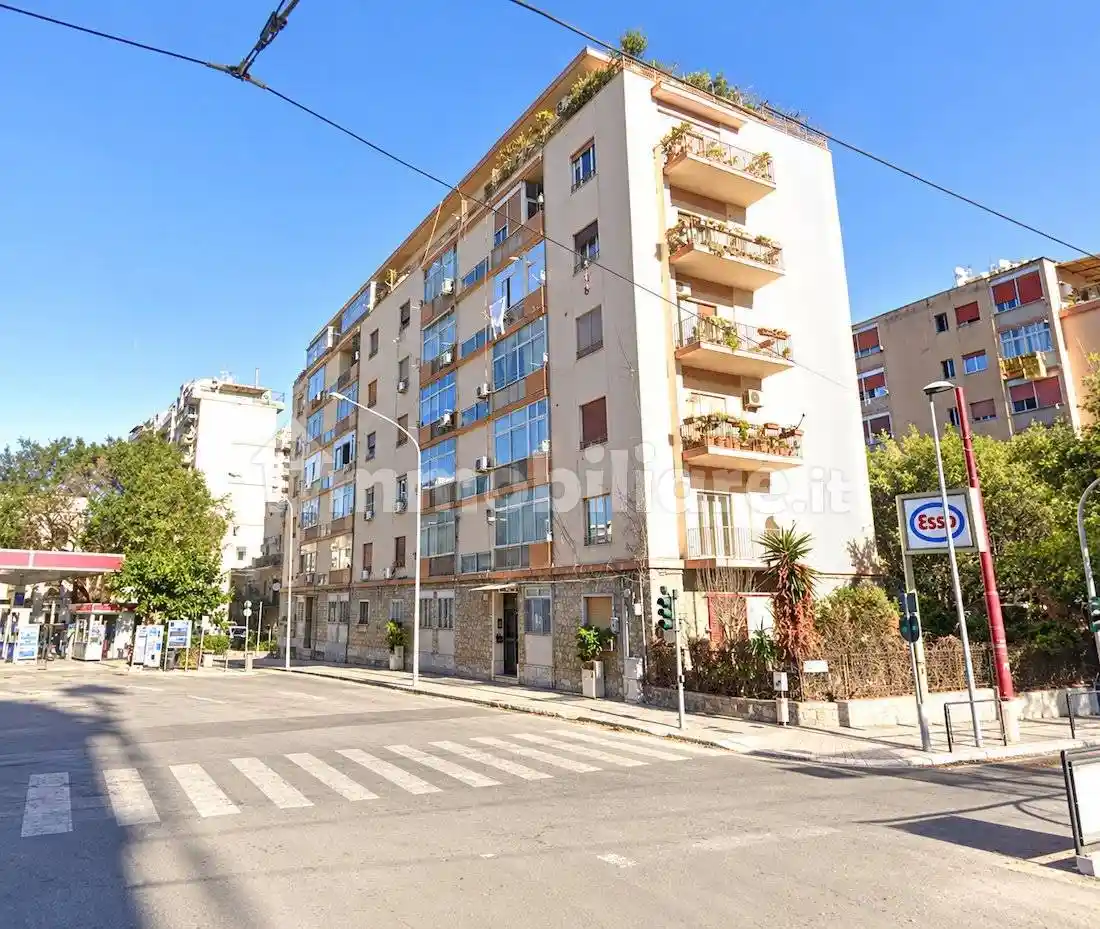 Appartamento in vendita a Palermo