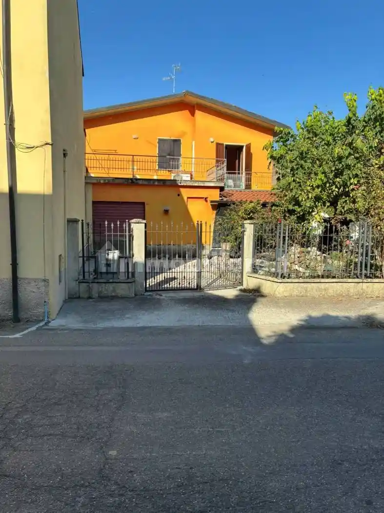 Villa in vendita a San Daniele Po