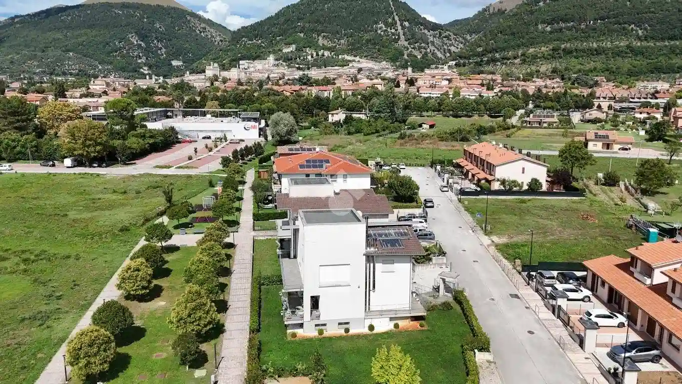 Villetta a schiera - foto 2