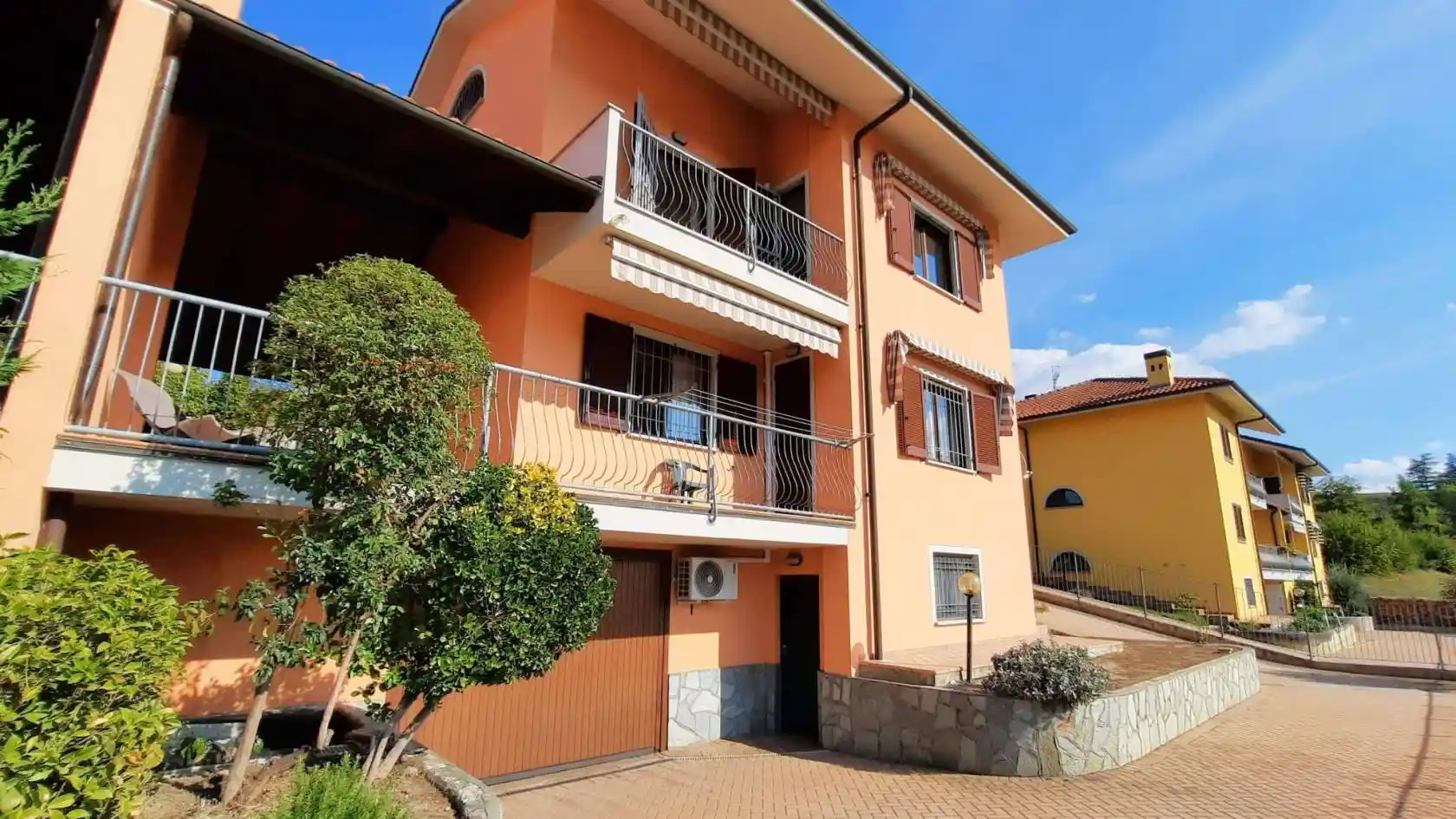 Villa in vendita a Guarene