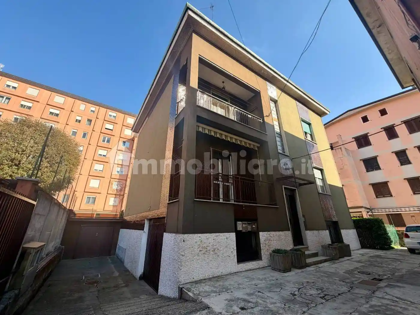 Casa indipendente in vendita a Cinisello Balsamo