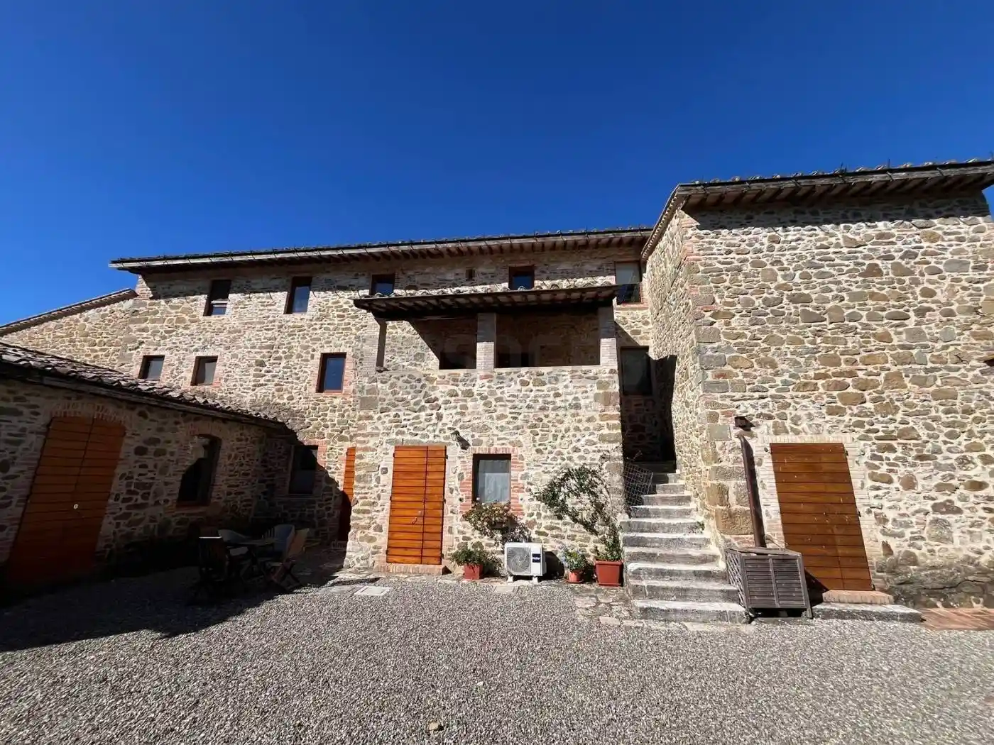 Appartamento in vendita a Bucine
