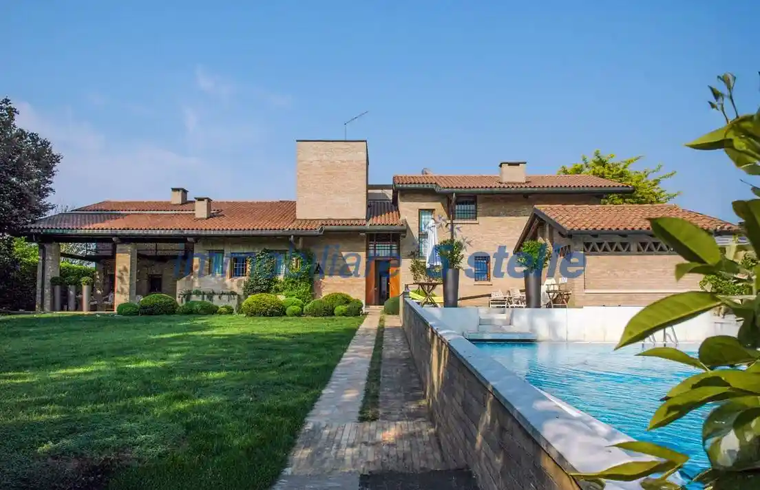 Villa in vendita a Torri di Quartesolo
